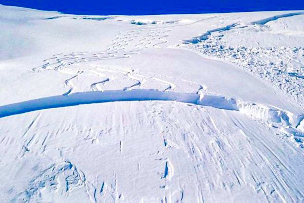 Avalanche course - guided by Montée alpin school