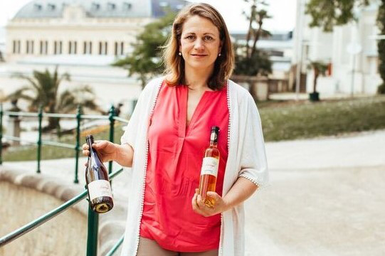 Online Wein Sommelier & Winzer Thermenregion Gaby Schlager - Online Weinverkostung