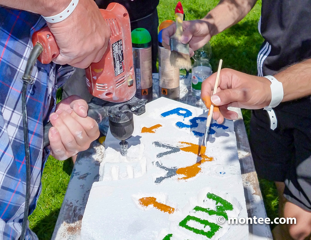 Bemalen von Ytong Skulpturen mit Acryl Farben 