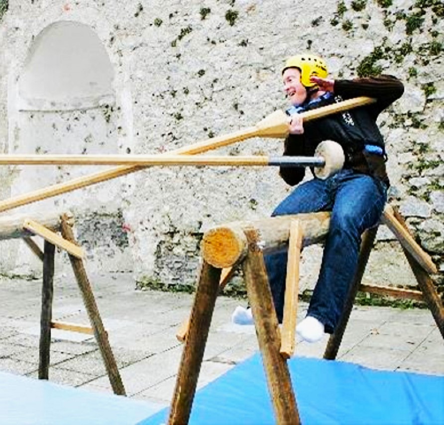 Lanzenstechen Miitelalter Themenevent Outdoor Adventure Teambuilding
