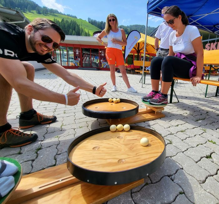 Fußbalance Spiel outdoor 