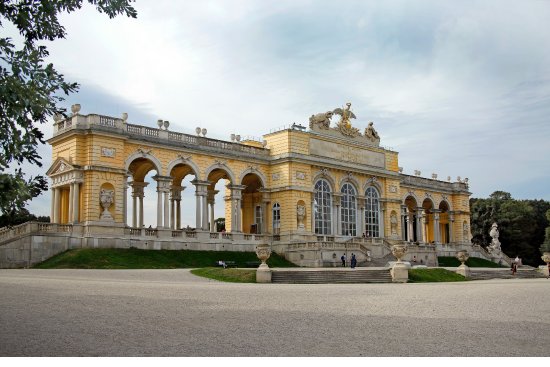 Café Gloriette – Betriebsfeiern in kaiserlichem Ambiente Montee