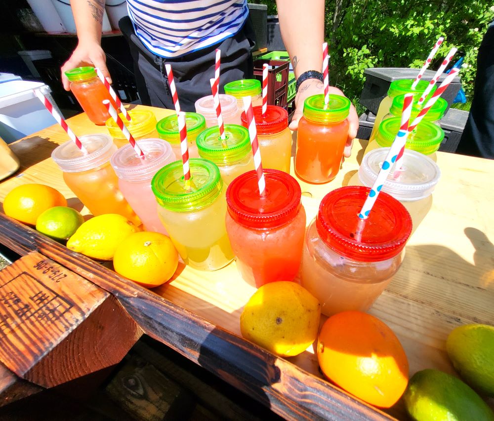 Firmensommerfest Event Ideen coole Vitamin Sommer Drinks