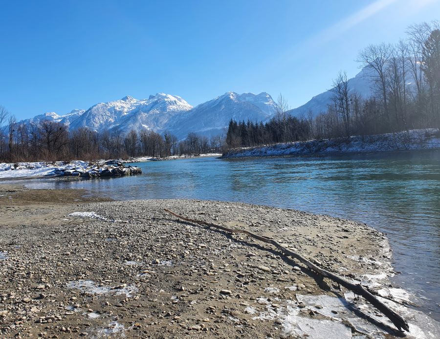 Floßtour an der Salzach als Erlebnis in der Gruppe