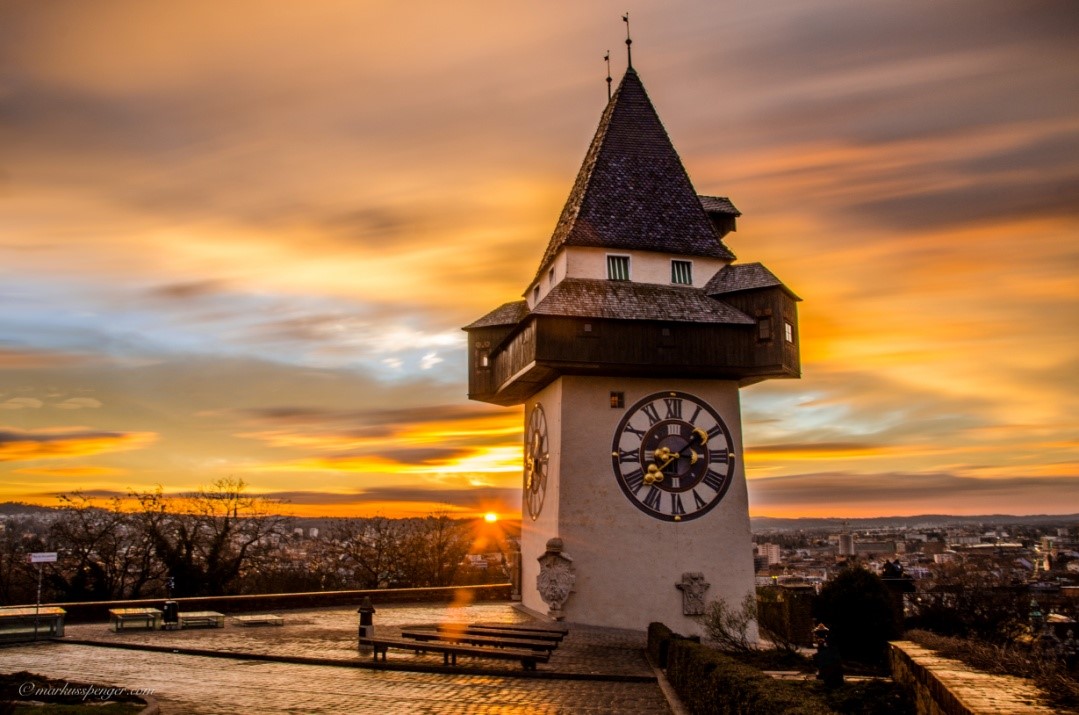Graz Uhrturm Outdoor Events Montee