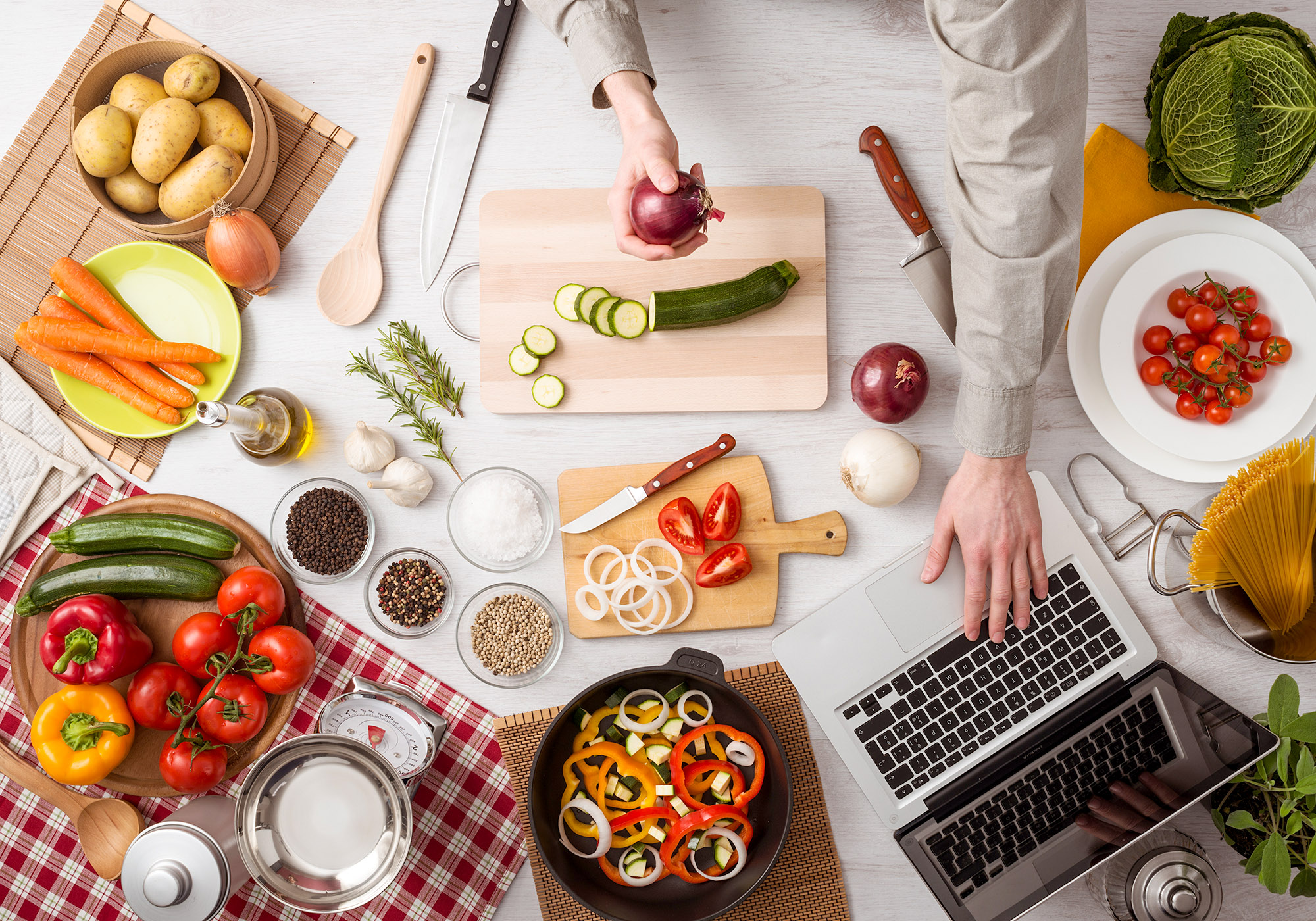 Online Kochseminar - gemeinsam mit den Kollegen kochen und genießen