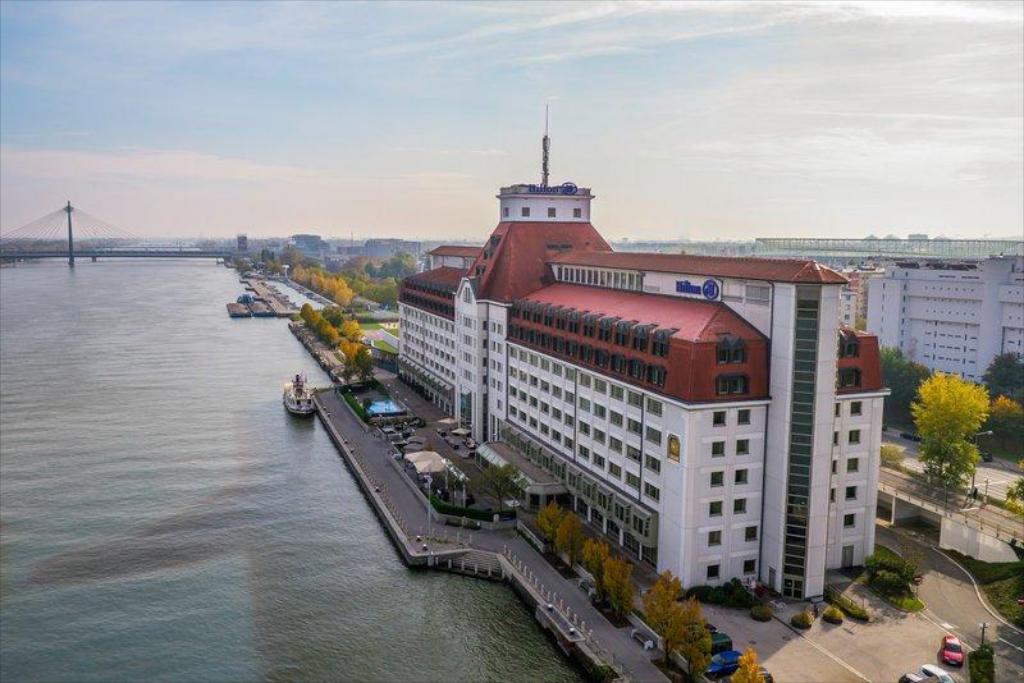 Hotel Vienna Danube Waterfront Wien Seminare Montee