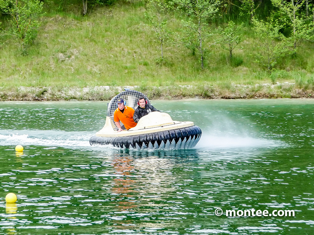 Hovercraft Teamevent Wasser Deutschland ausgefallene Event Ideen