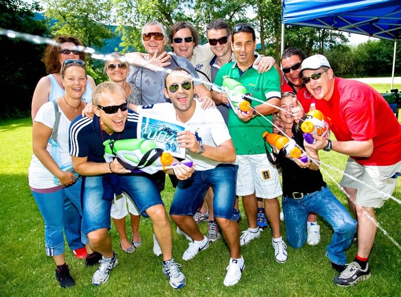 Wasser Teamolympiade - Mega Blaster Schießbude 