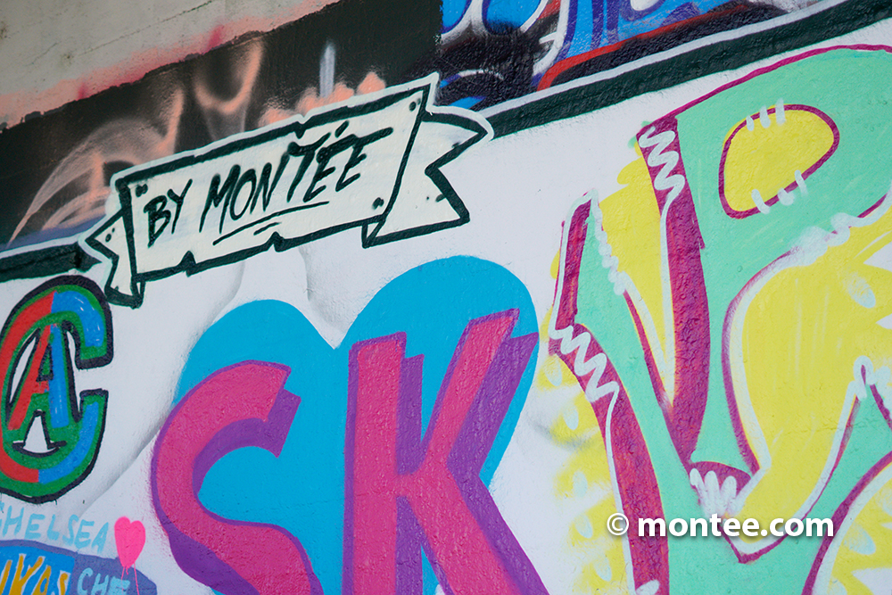 Get creative with colourful spray cans at a teambuilding event in Vienna