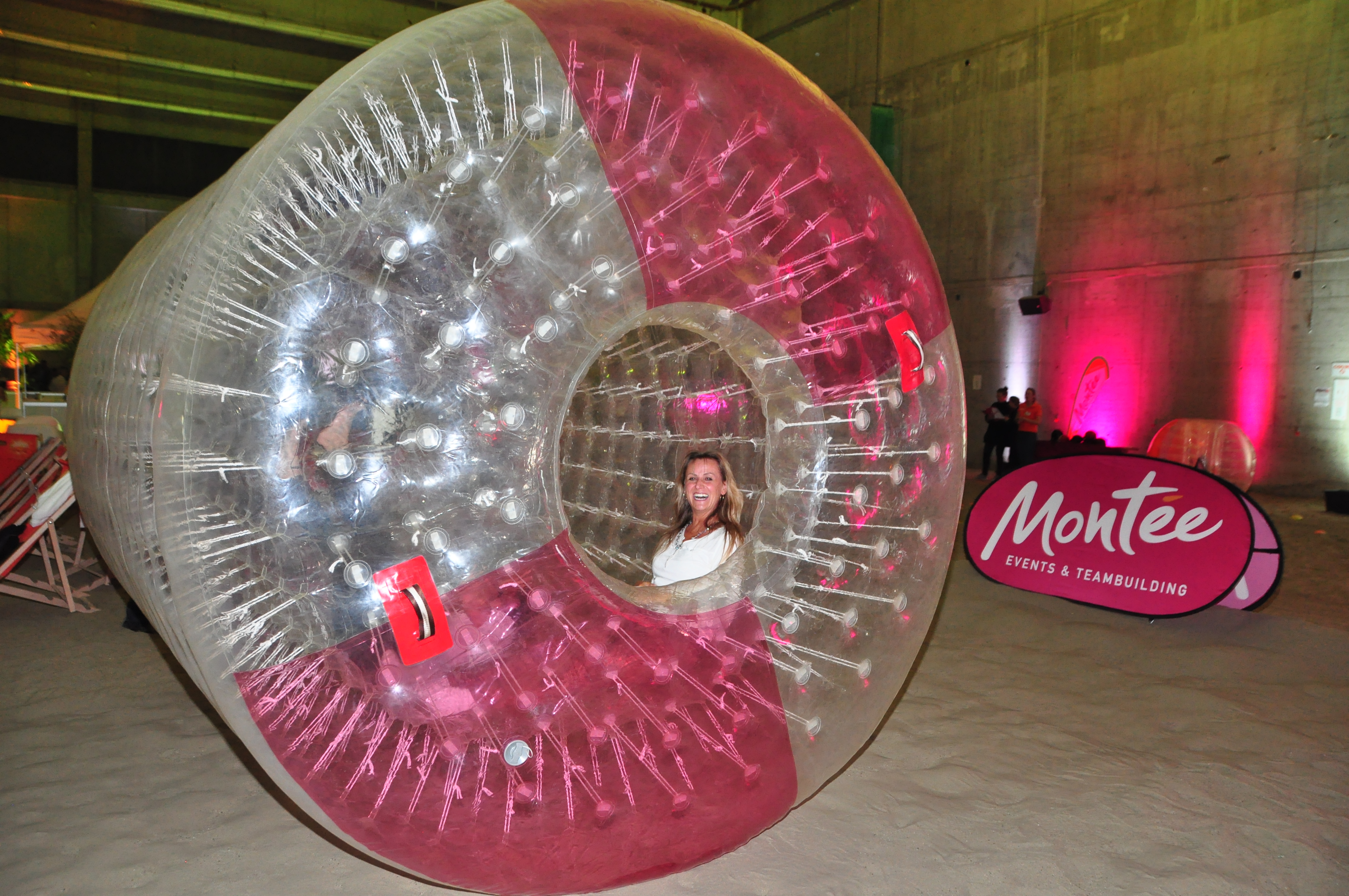 Im Beacroller auf der Meet Munich, München