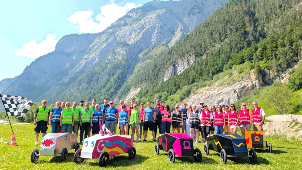 Gruppenbild fertige Seifenkisten 