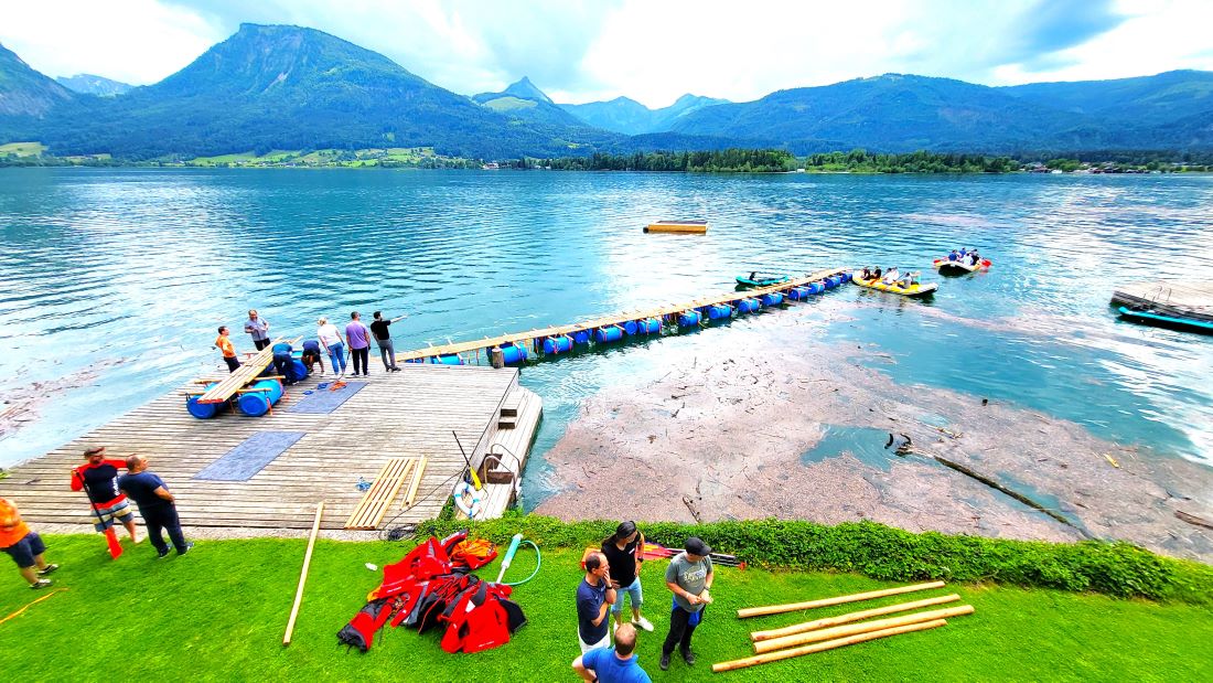 Teambuilding Brückenbau am See