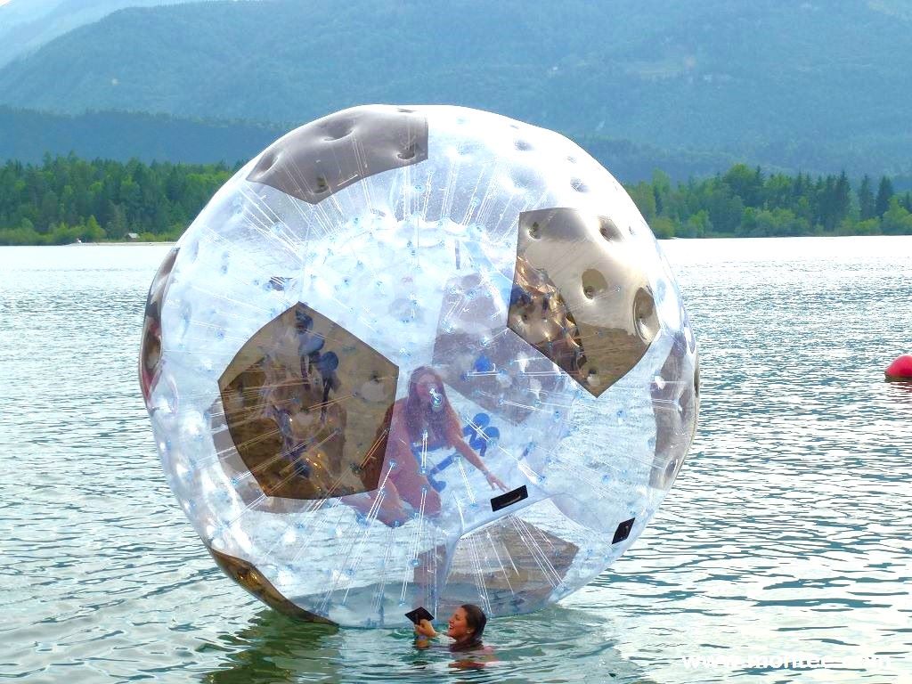  Wasser Teambuilding -  Water Zorbing 