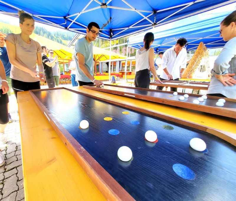 XXL Mega Brettspiele Firmenolympiade japanisches Billard