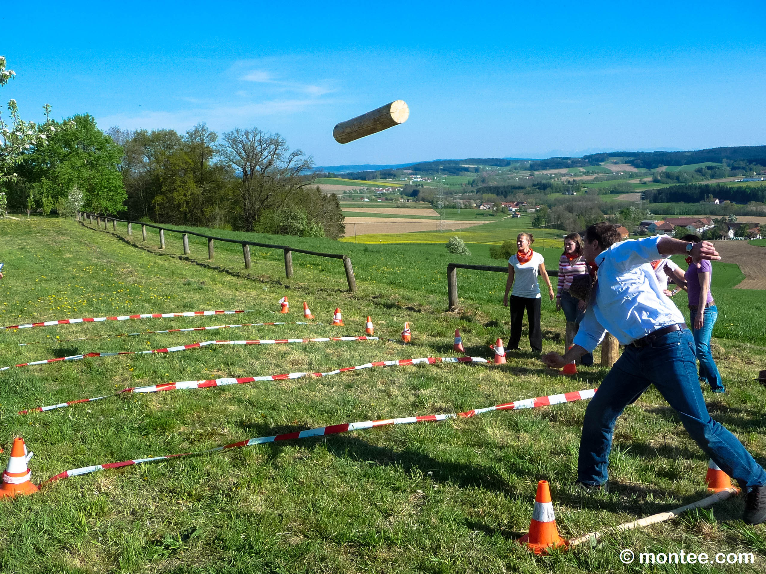 Erfüllt euer Firmen-Event mit dem Geist Schottlands und erhöht durch spannende Wettkämpfe den Teamgeist eurer Mitarbeiter  