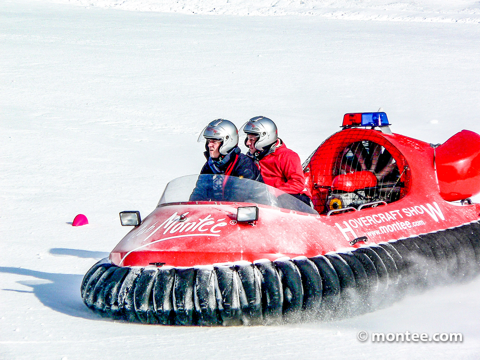 Hovercraft - Ein Abeteuerevent mit Spaßfaktor für ihr Firmenevent in Deutschland