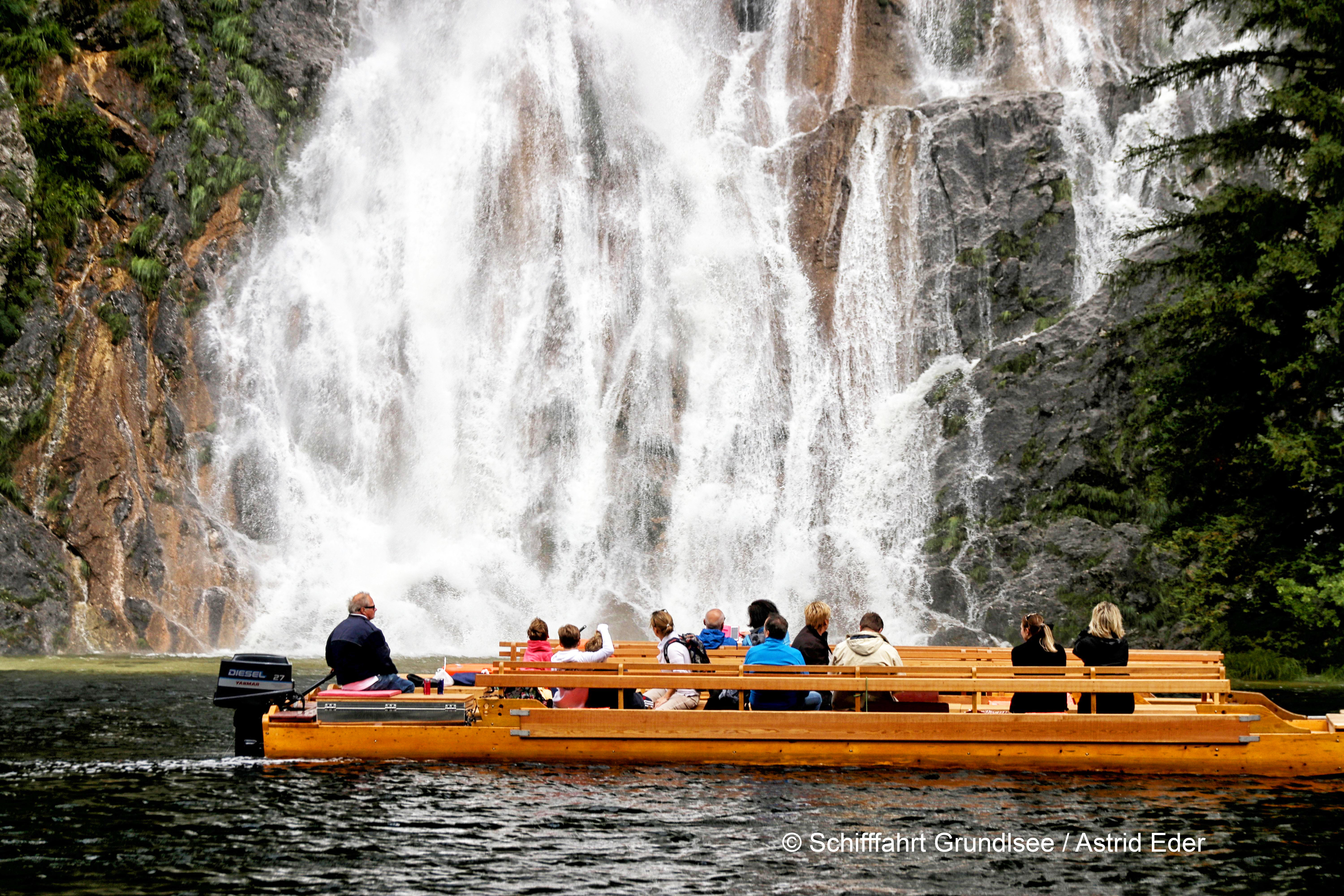 Topflitzsee - unique waterfalls in Austria
